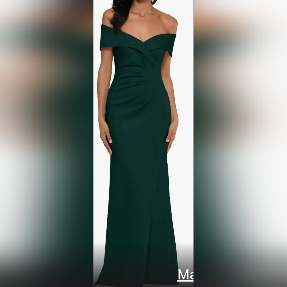 Off-Shoulder Evening dress